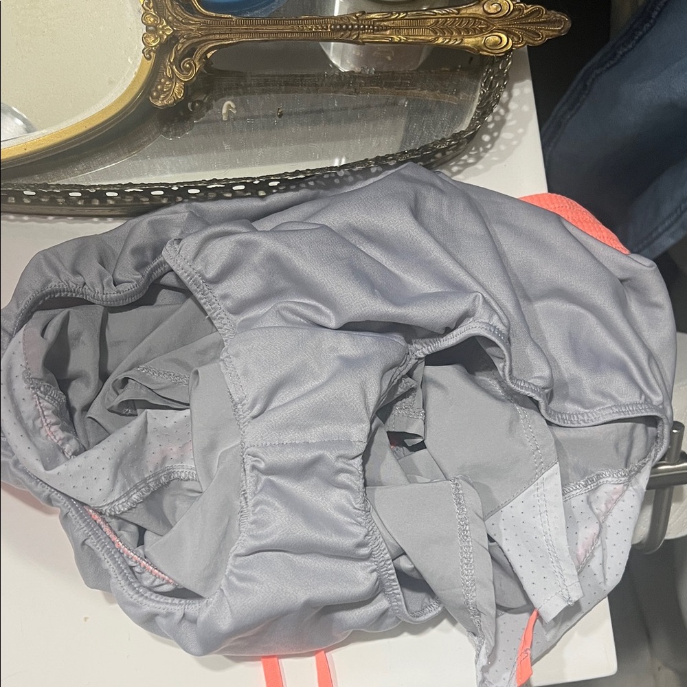 Nike Women's Gray and Pink Athletic Shorts - Picture 5 of 5